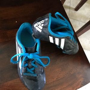 Boys soccer cleats